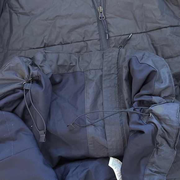 Men's ICEBREAKER Down Jacket, Size XL - Picture 5 of 8